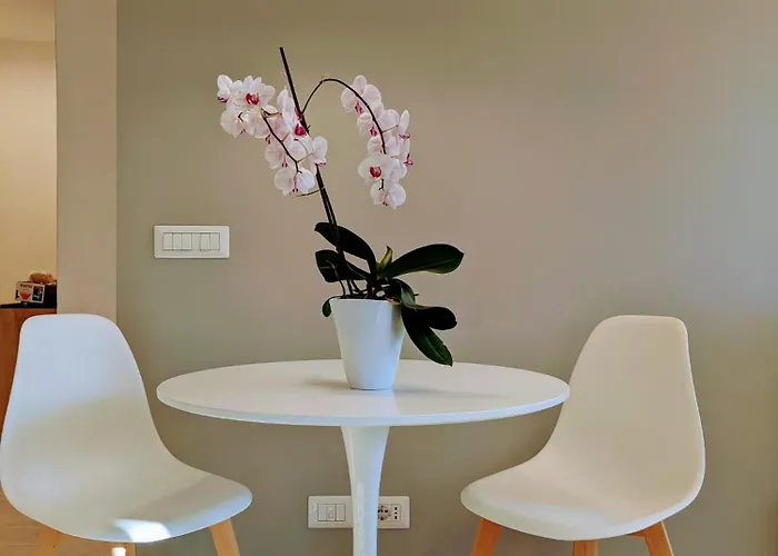 Design Stay Navigli - Fast To Duomo & Airport